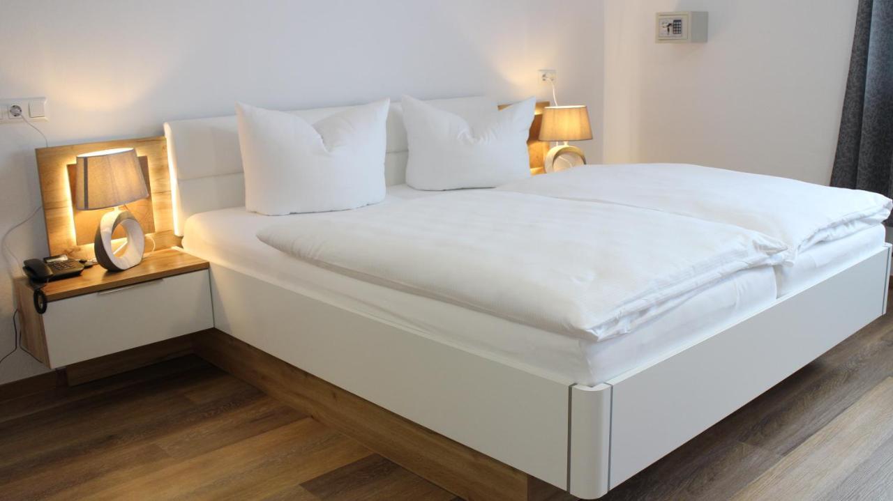 Hotel Glas Fluorn-Winzeln Esterno foto