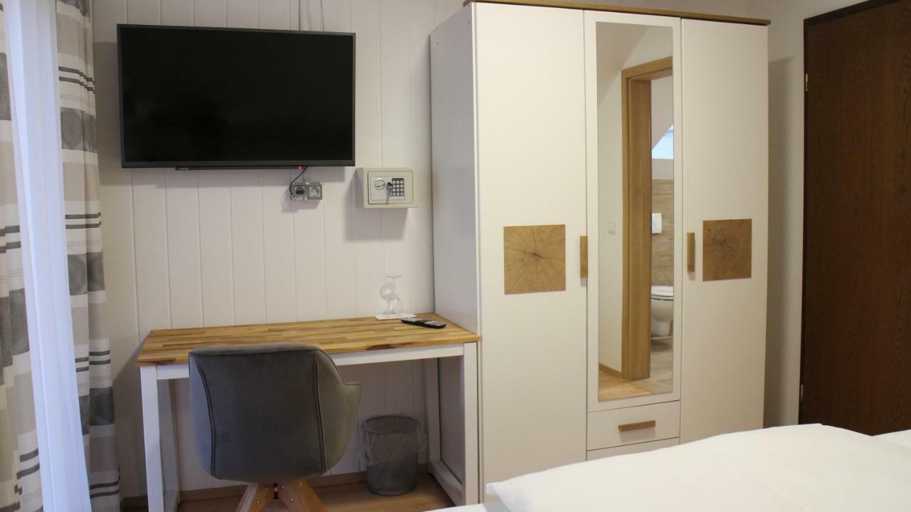 Hotel Glas Fluorn-Winzeln Esterno foto